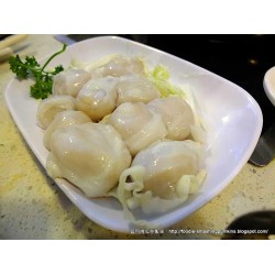 越南墨魚咀2kg(約260粒)